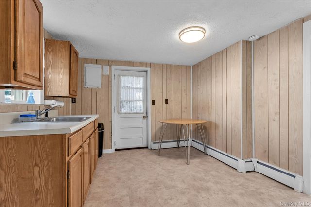 21 Lynwood Road, Cortlandt Manor, NY 10567