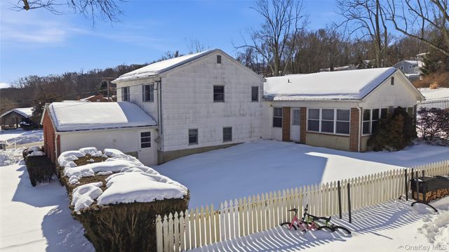 21 Lynwood Road, Cortlandt Manor, NY 10567