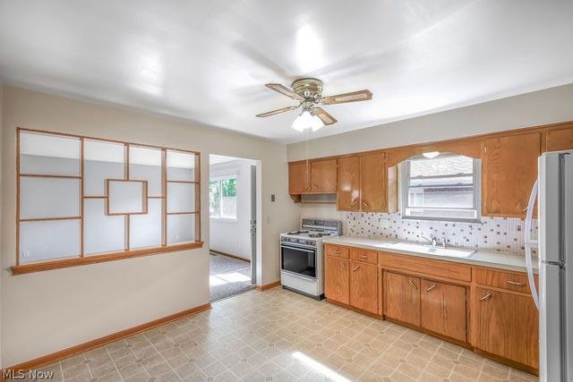 117-119 Filmore Avenue, Cuyahoga Falls, OH 44221