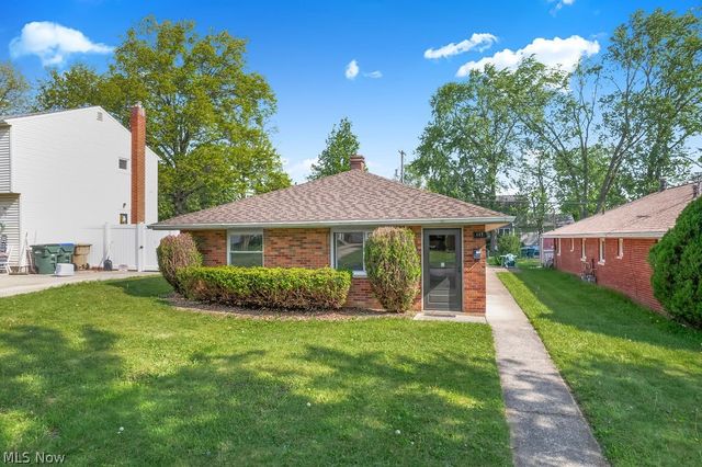 117-119 Filmore Avenue, Cuyahoga Falls, OH 44221