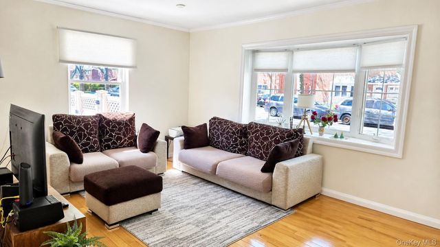 7345 197th Street, Fresh Meadows, NY 11366
