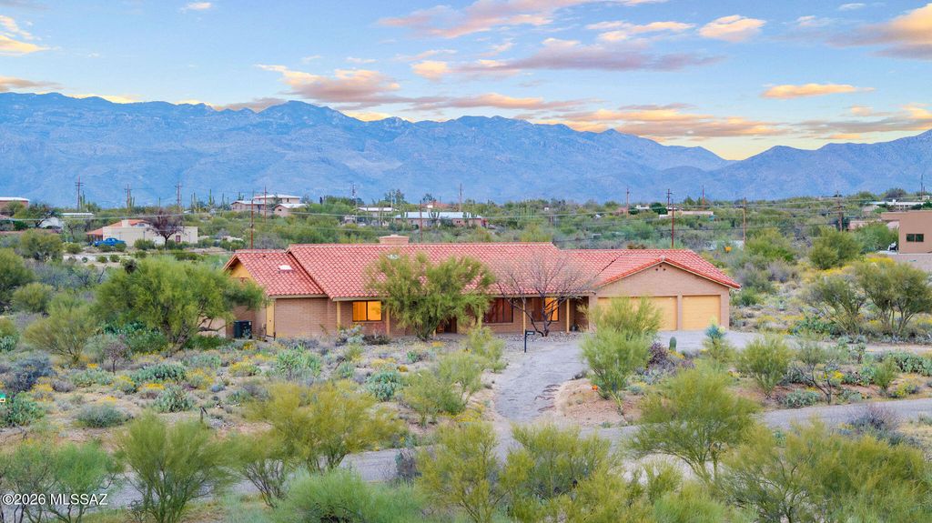 10711 E Placita De Pascua, Tucson, AZ 85730