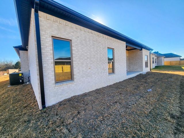 31 Dandelion Drive, Greenbrier, AR 72058