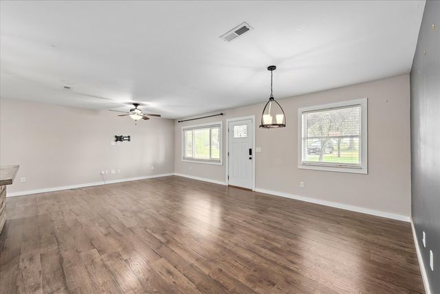 2324 County Road 33, Headland, AL 36345