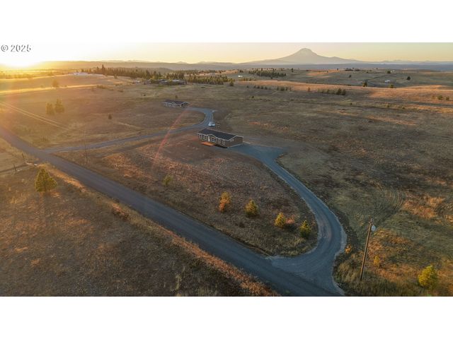 959 High Prairie Rd, Lyle, WA 98635