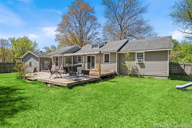 1244 Oaklea Street, Muskegon, MI 49442