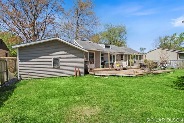 1244 Oaklea Street, Muskegon, MI 49442