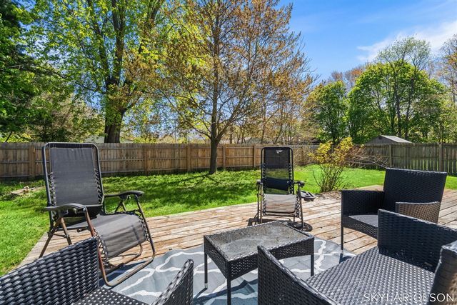 1244 Oaklea Street, Muskegon, MI 49442