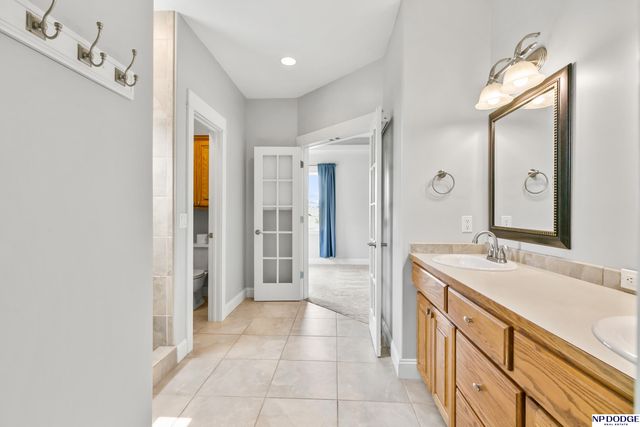 4514 N 207 Circle, Elkhorn, NE 68022