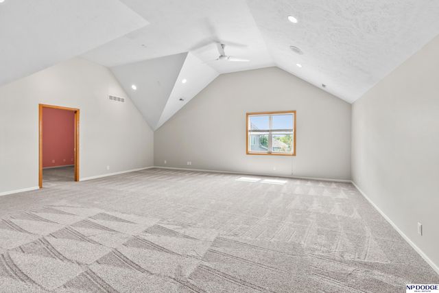 4514 N 207 Circle, Elkhorn, NE 68022
