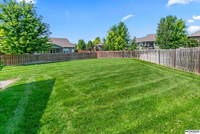 4514 N 207 Circle, Elkhorn, NE 68022