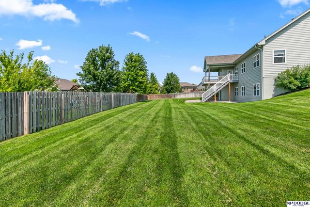 4514 N 207 Circle, Elkhorn, NE 68022
