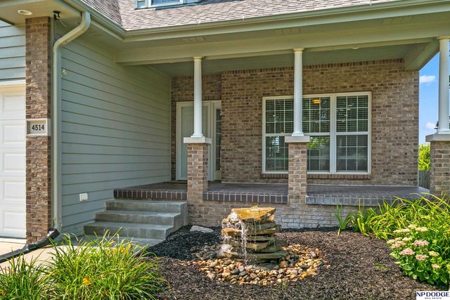 4514 N 207 Circle, Elkhorn, NE 68022