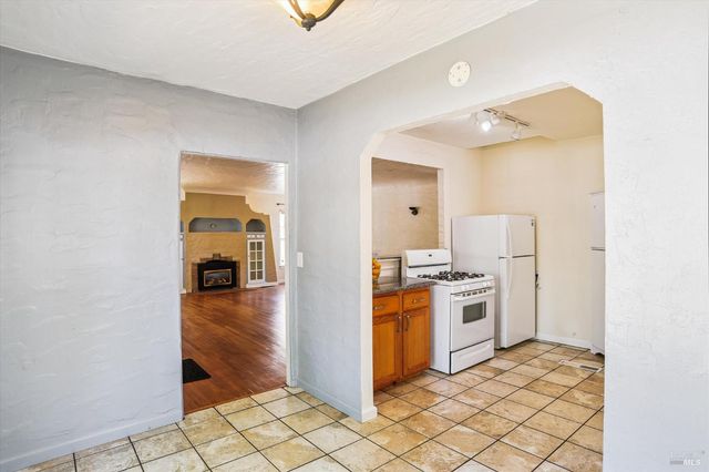 853 Benicia Rd, Vallejo, CA 94591