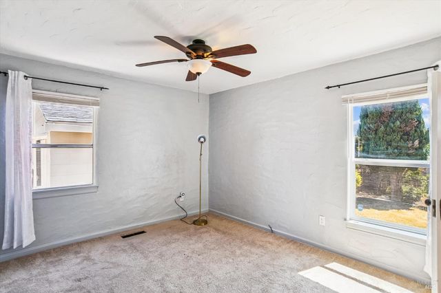 853 Benicia Rd, Vallejo, CA 94591