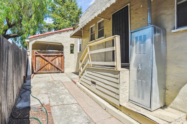 853 Benicia Rd, Vallejo, CA 94591