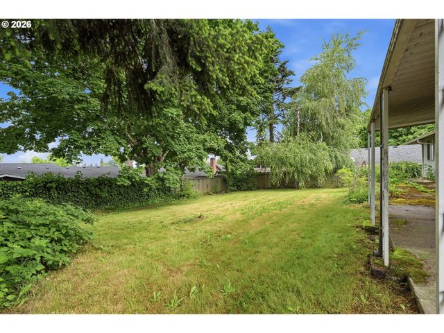 1211 Se 212TH Ave, Gresham, OR 97030