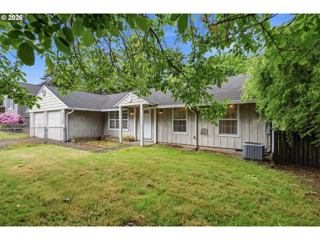 1211 Se 212TH Ave, Gresham, OR 97030