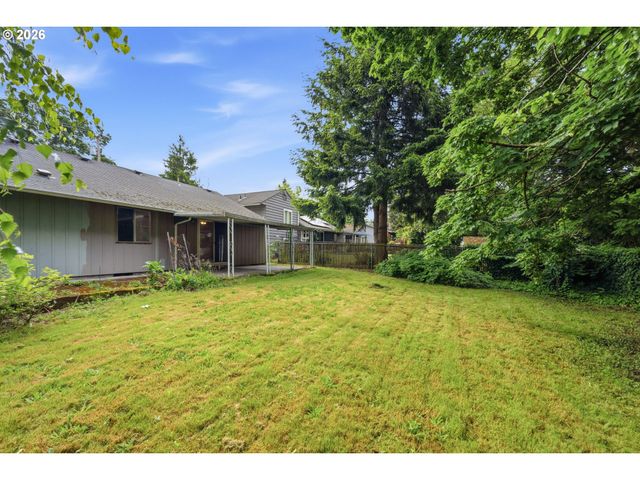 1211 Se 212TH Ave, Gresham, OR 97030
