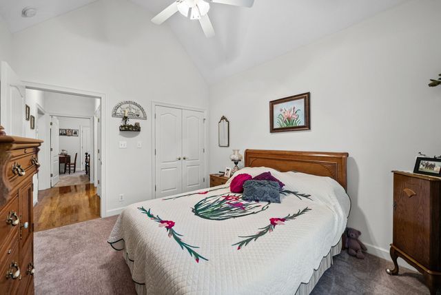 5 Abby Lynn Cir, Clarksville, TN 37043