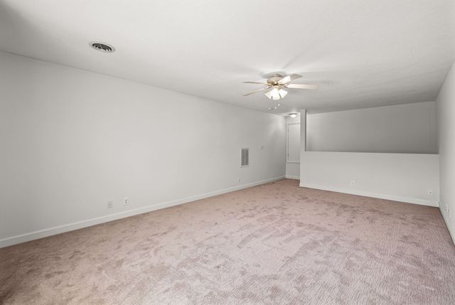 5 Abby Lynn Cir, Clarksville, TN 37043