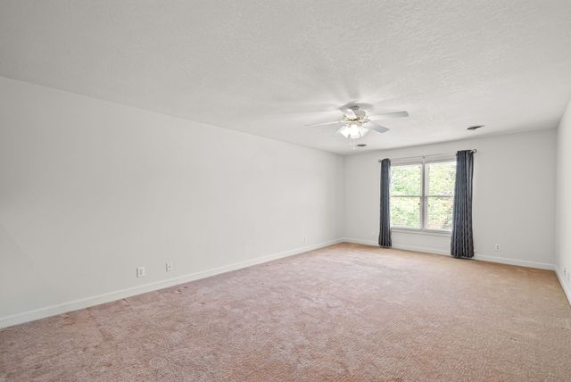 5 Abby Lynn Cir, Clarksville, TN 37043
