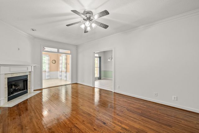 5 Abby Lynn Cir, Clarksville, TN 37043