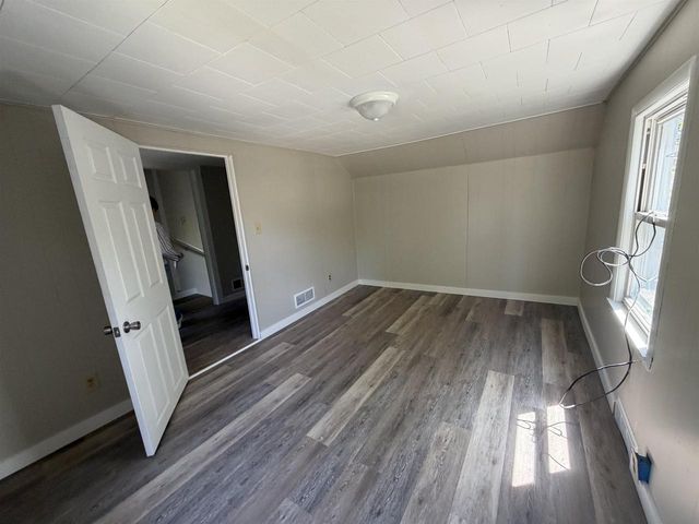 30 E 10TH STREET, Fond Du Lac, WI 54935
