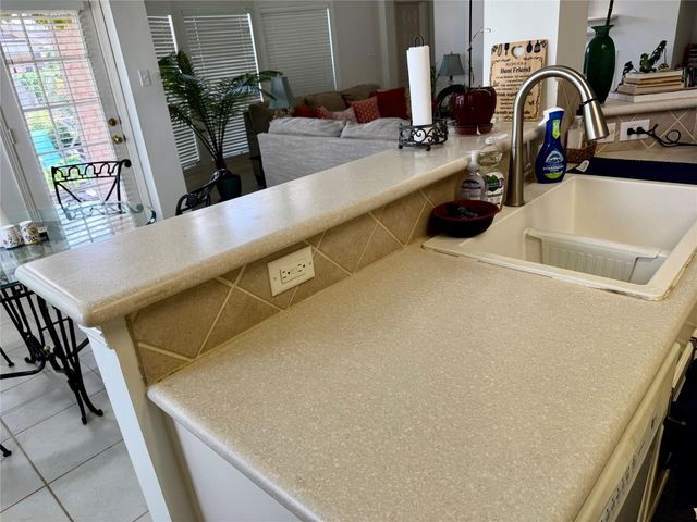 8530 Chipping Rock Dr Drive, Sugar Land, TX 77479