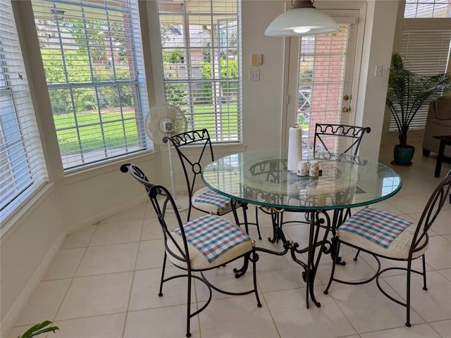 8530 Chipping Rock Dr Drive, Sugar Land, TX 77479