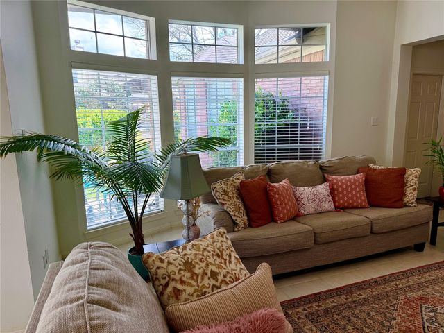 8530 Chipping Rock Dr Drive, Sugar Land, TX 77479