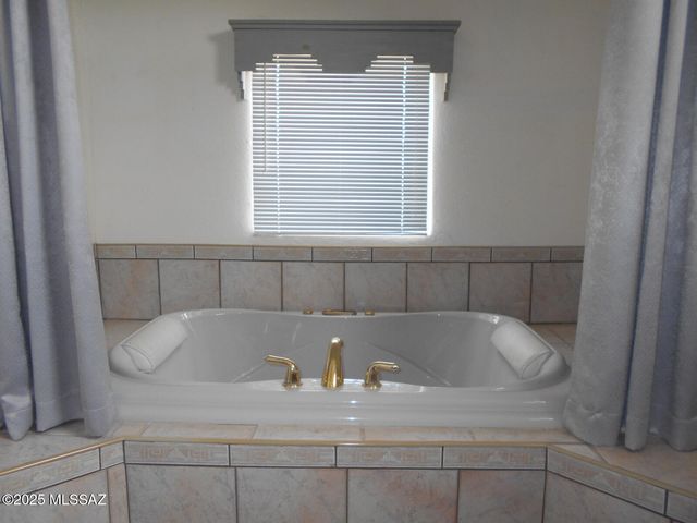 12051 S Kansas Settlement Road, Pearce, AZ 85625