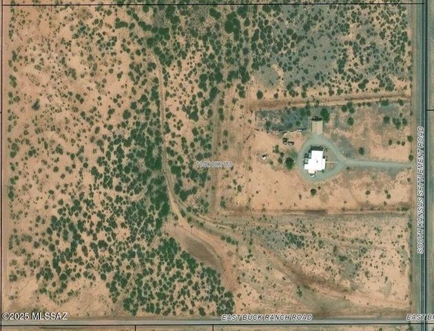 12051 S Kansas Settlement Road, Pearce, AZ 85625