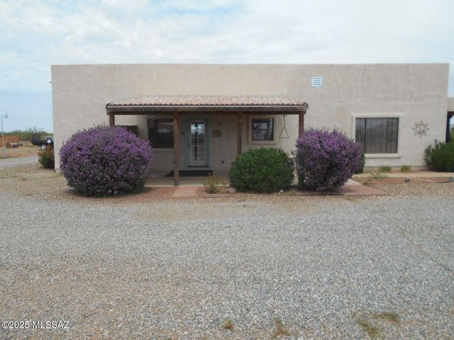 12051 S Kansas Settlement Road, Pearce, AZ 85625