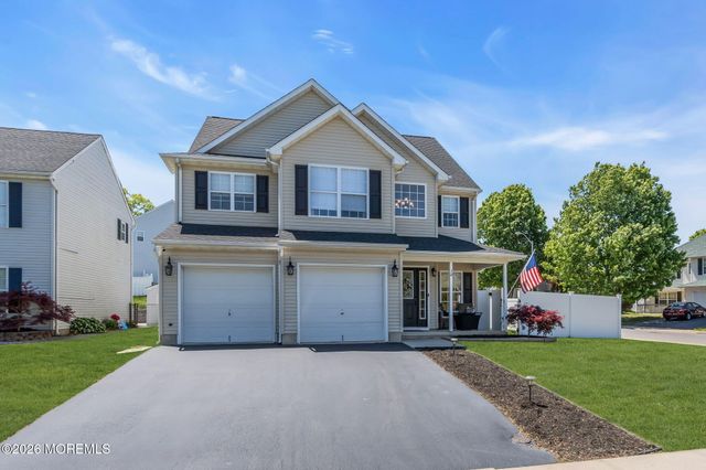 34 Marlin Court, Bayville, NJ 08721