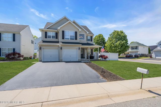 34 Marlin Court, Bayville, NJ 08721