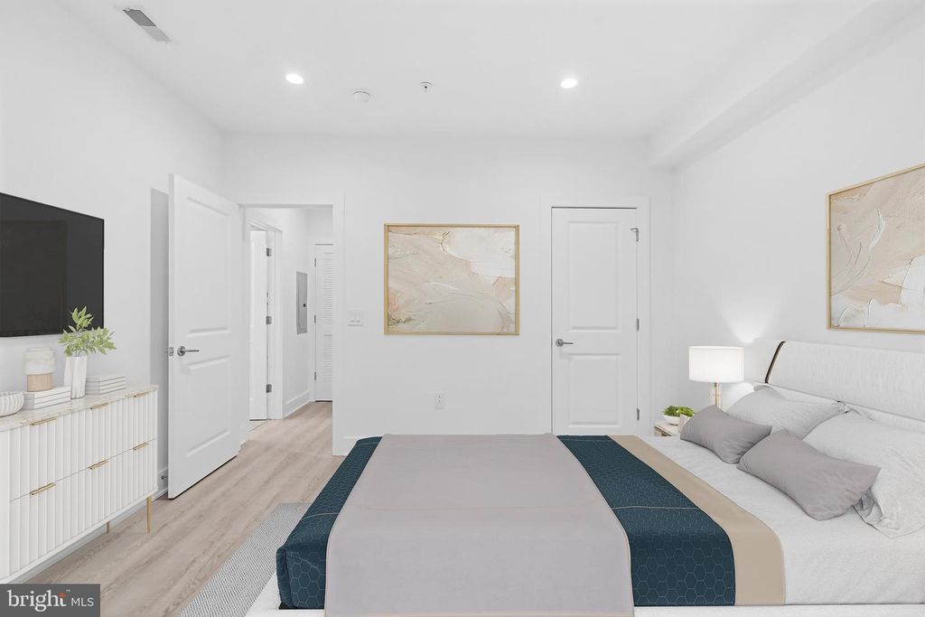 1649 E EYRE ST #3, Philadelphia, PA 19125