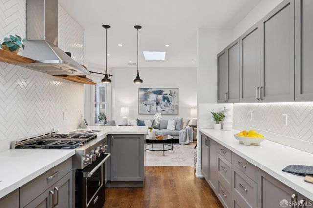 1070 Post Street 4, San Francisco, CA 94109