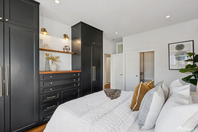 1070 Post Street 4, San Francisco, CA 94109