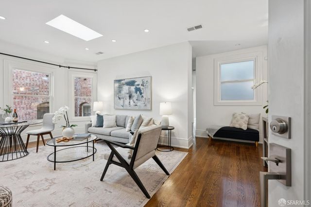 1070 Post Street 4, San Francisco, CA 94109