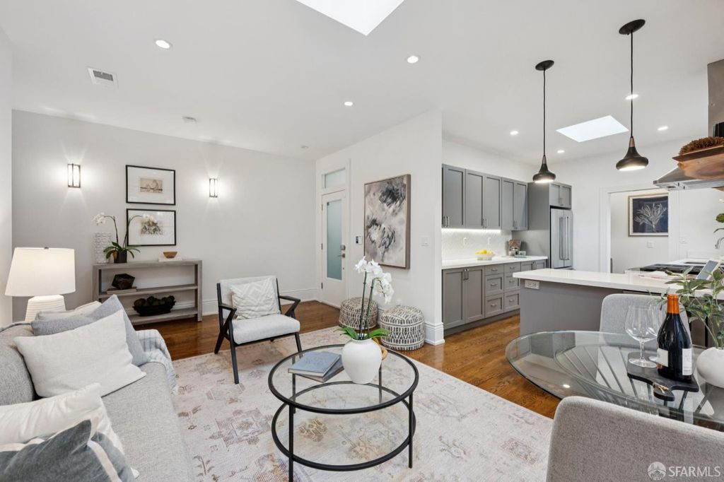 1070 Post Street 4, San Francisco, CA 94109