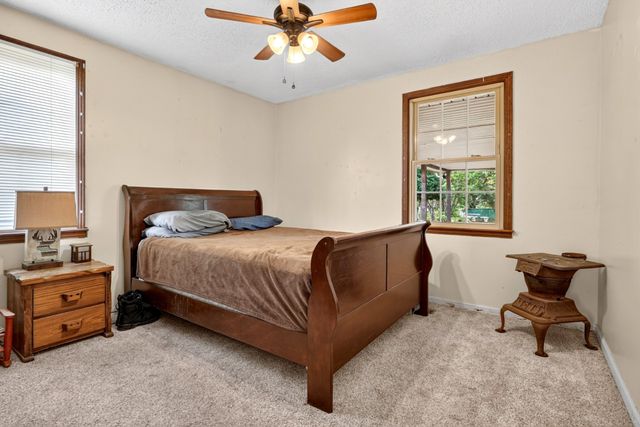 2903 Felts Ln, Springfield, TN 37172