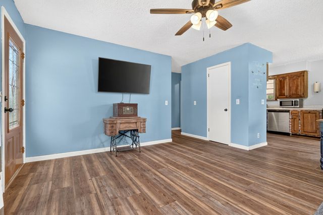 2903 Felts Ln, Springfield, TN 37172