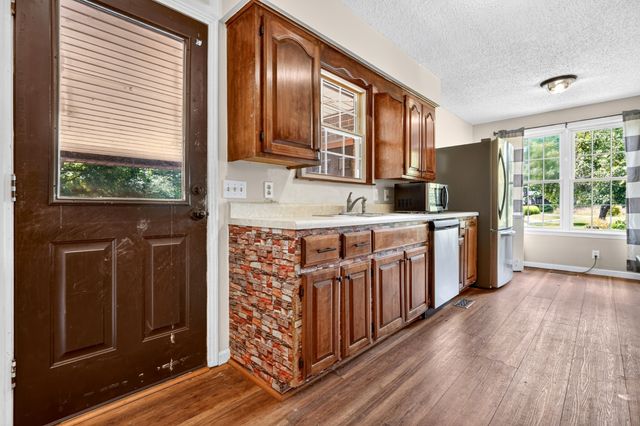 2903 Felts Ln, Springfield, TN 37172