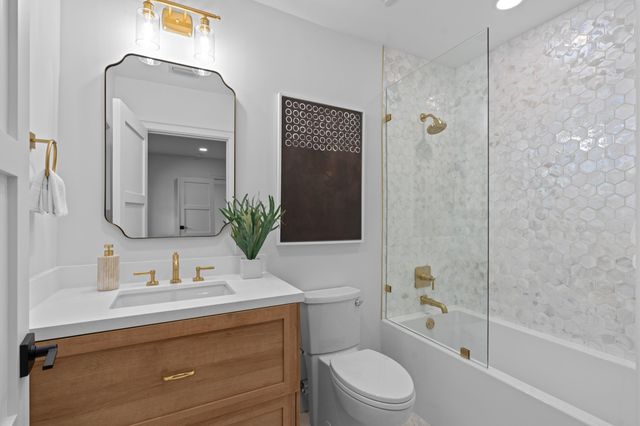 1090 SW Mulberry Way, Boca Raton, FL 33486