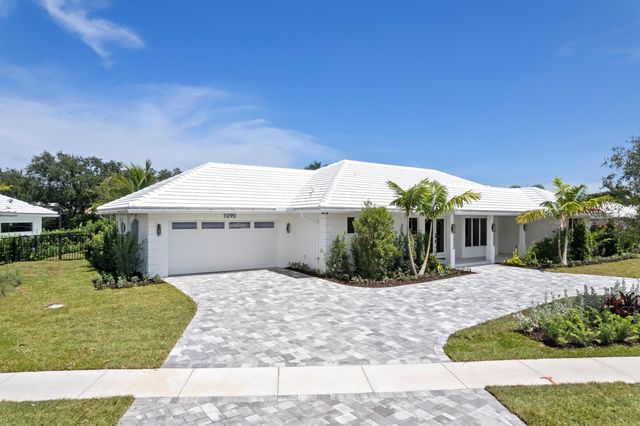 1090 SW Mulberry Way, Boca Raton, FL 33486