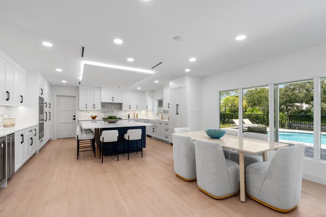 1090 SW Mulberry Way, Boca Raton, FL 33486