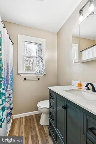 304 SPRUCE AVE, Lindenwold, NJ 08021