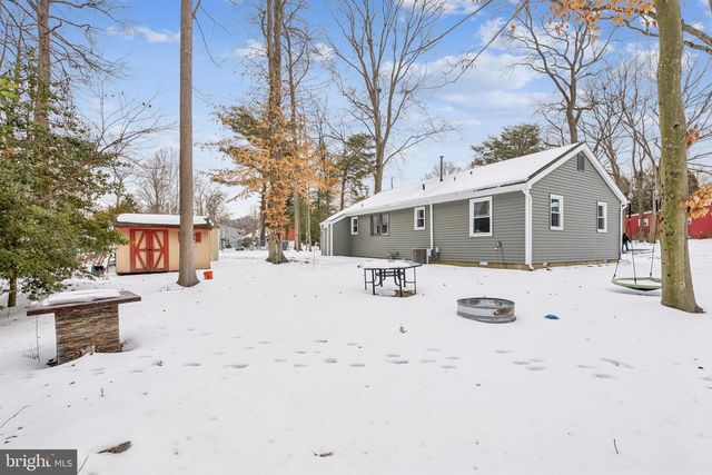 304 SPRUCE AVE, Lindenwold, NJ 08021