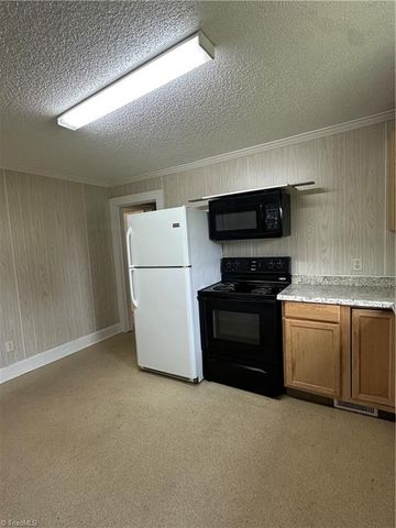 731 Leonard Road, Lexington, NC 27295